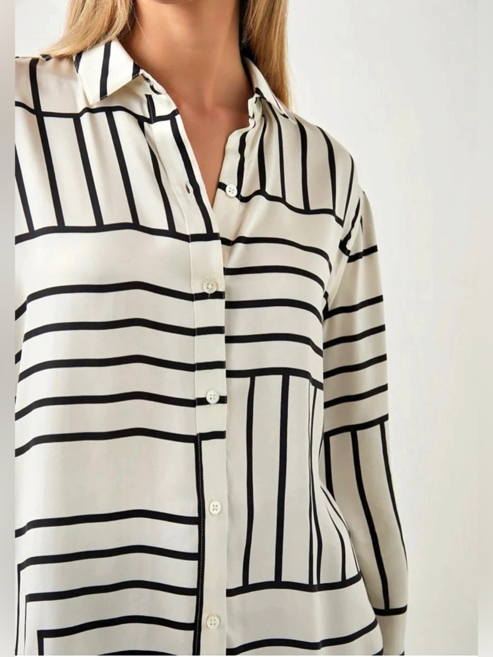 Rails Sasha Geometric Button Down in White & Black 100% Silk Size Small